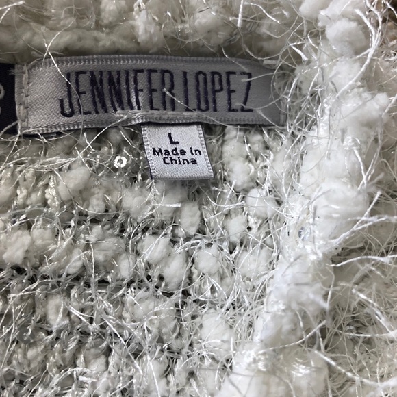 🤩🤩Beautiful Jennifer Lopez Sweater - Picture 4 of 5